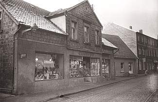 Blick in die Bahnhofstraße zum Oberen Markt - 1954