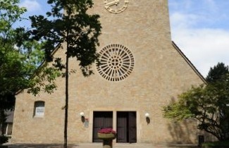 St. Ludwig Kirche - Groner Allee 54