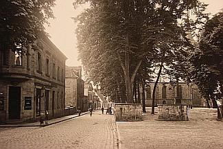 Marktstraße und Kirchplatz - 1931