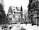 Villa Többen im Winter 