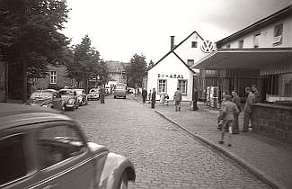 Bachstraße 14 - Autohaus VW Deitert - 1955